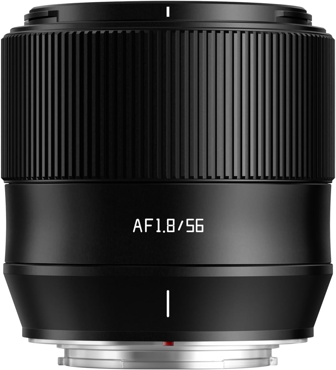 TTArtisan AF 56 mm f/1,8 noir pour hybride APS-C, vu de trois quarts avec sa bague de mise au point moletée